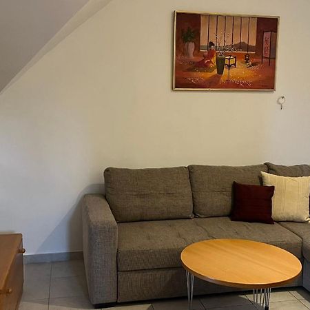 Boezsi Apartman シャールヴァール エクステリア 写真